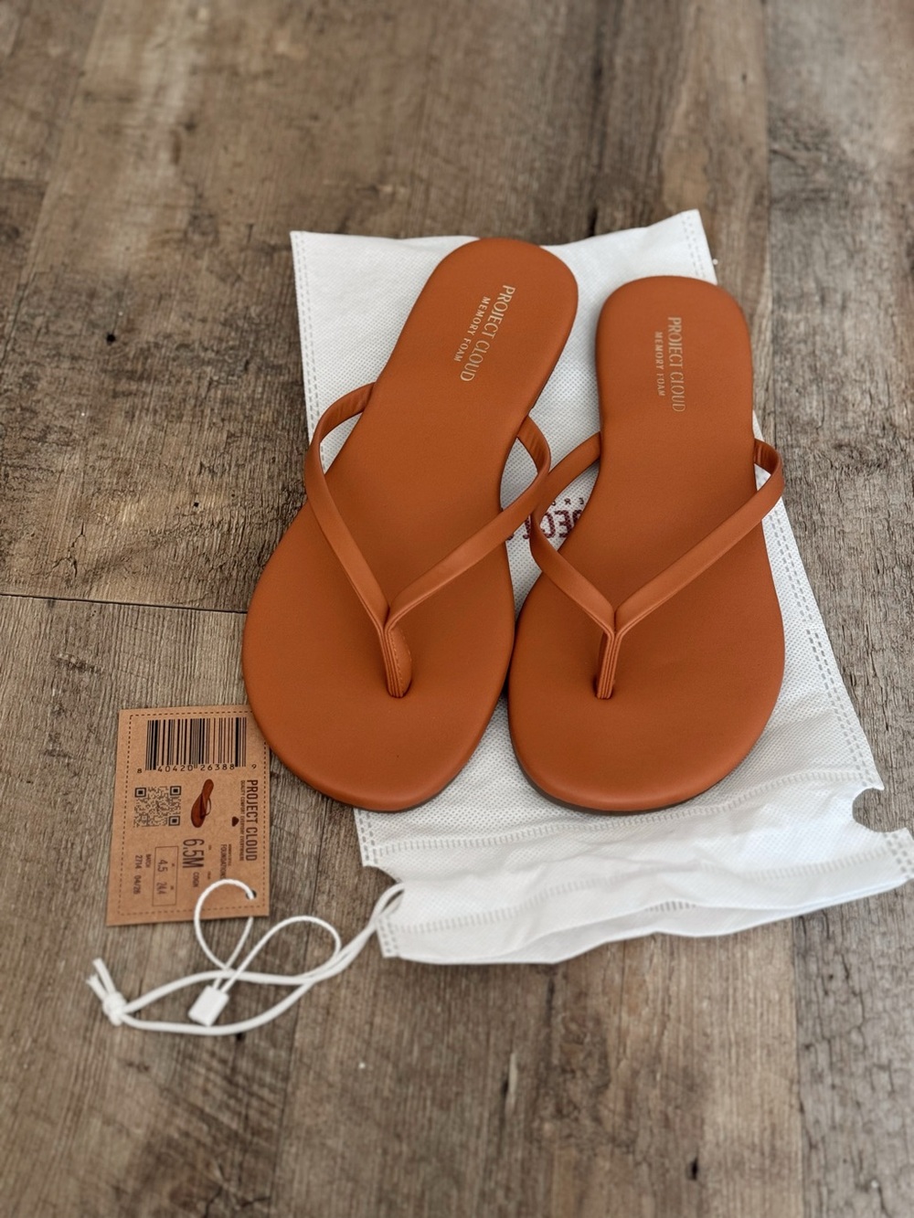 Project Cloud Flip-Flops NWT